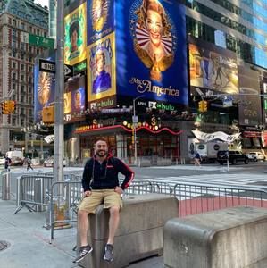 Meet your Posher, Hani